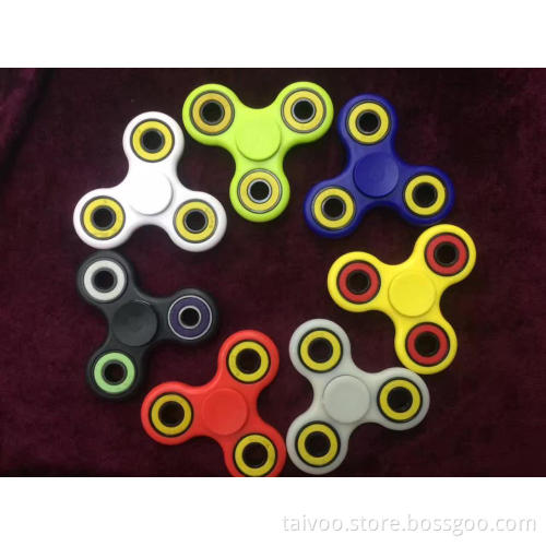 Hand spinner
